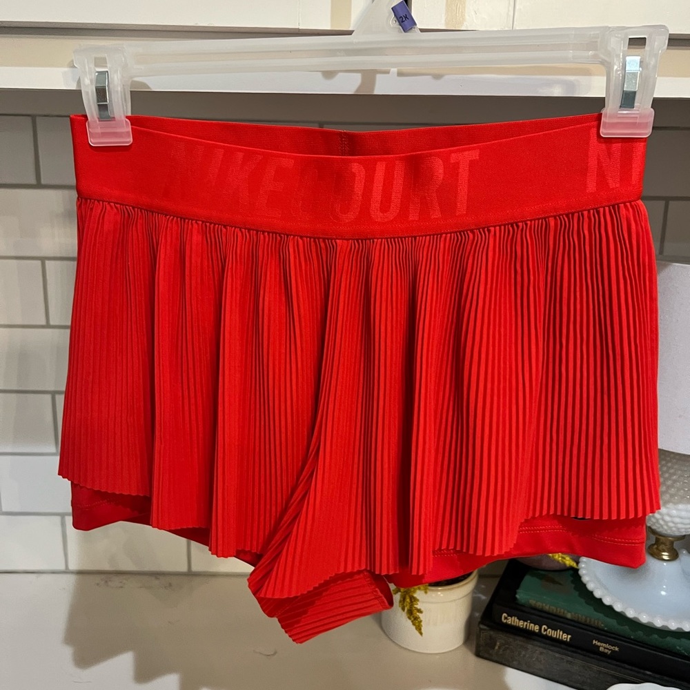 Nike micropleated skort
